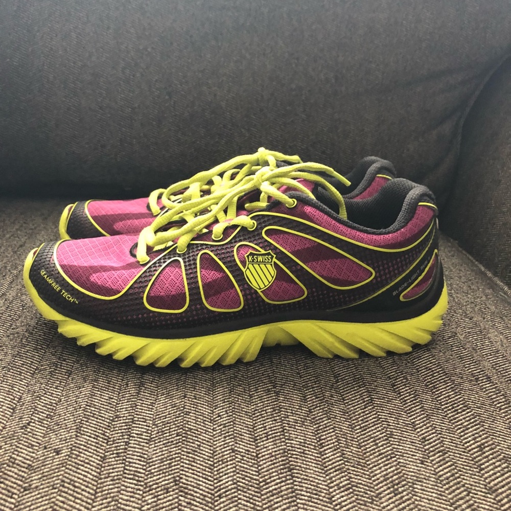 K-SWISS Running shoes! 🌟